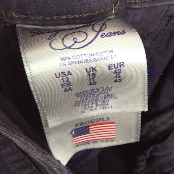 NYDJ Not Your Daughters Jeans Marilyn Straight 12 Rhinestones Lift Tuck 31x33 - Picture 10 of 10